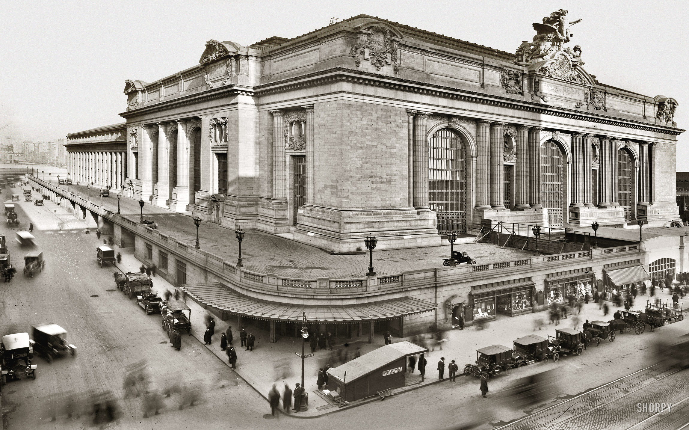 GCT street scene post 1915ish